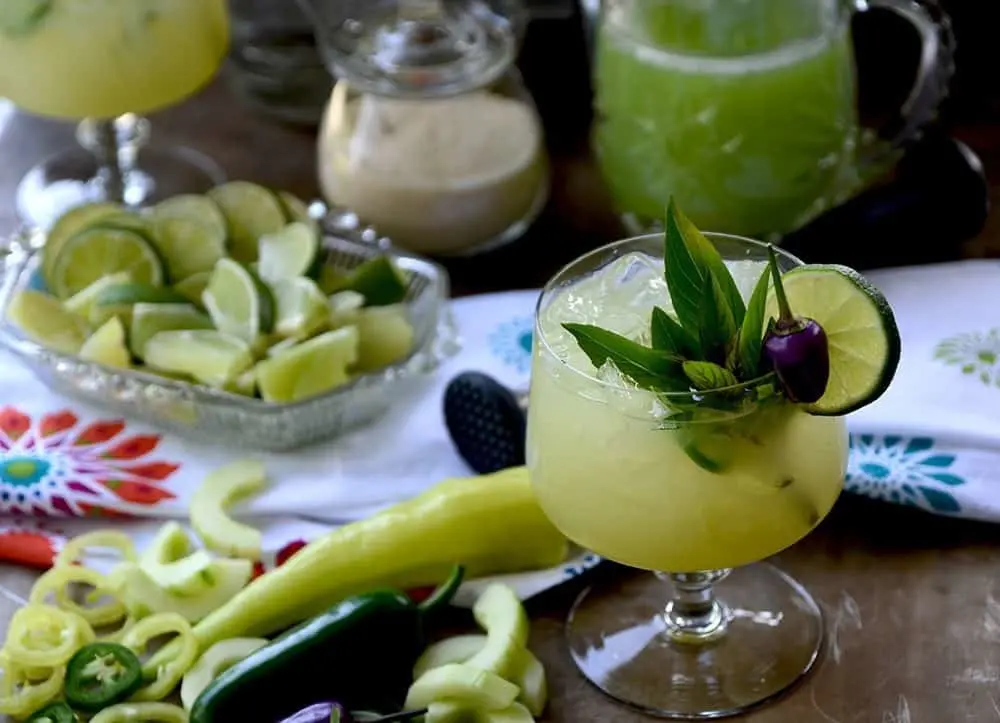 15 Refreshing Summer drinks from your favorite food bloggers