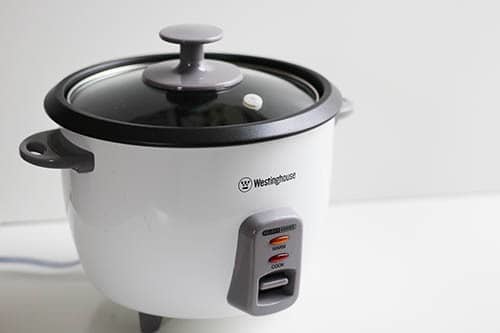 The rice cooker we used in our college eCookbook.