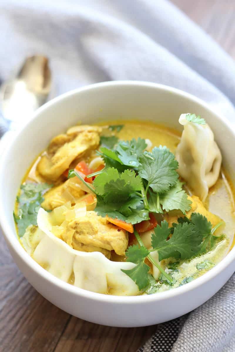 Crockpot Curry Chicken & Dumpling Soup