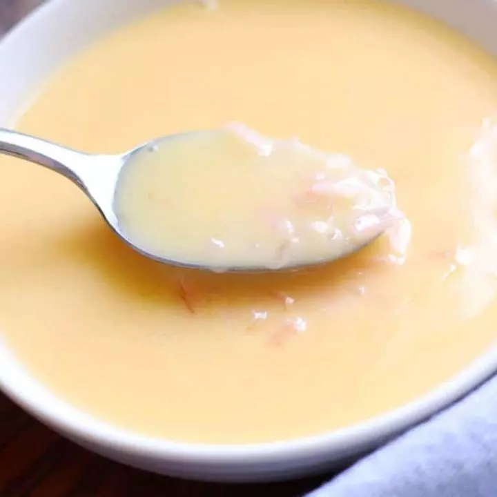 Beurre Blanc | A French white butter sauce. A quick and easy recipe, this sauce is great with fish, chicken and vegetables. Try this the next time you are craving some classic French cuisine.