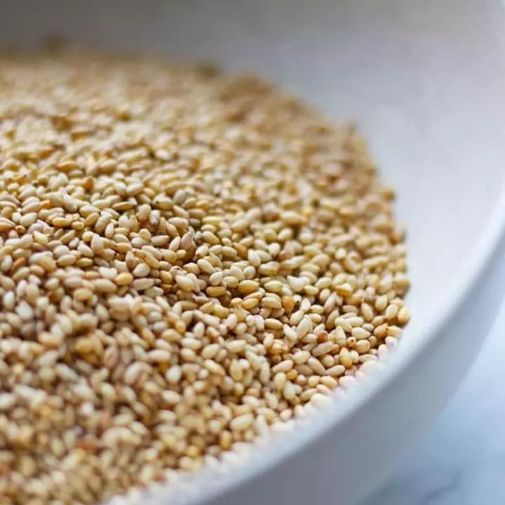Sesame seeds in a bowl.