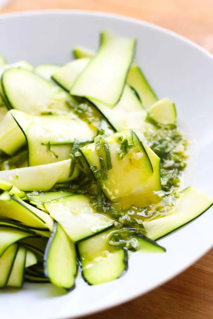 Zucchini with dressing.